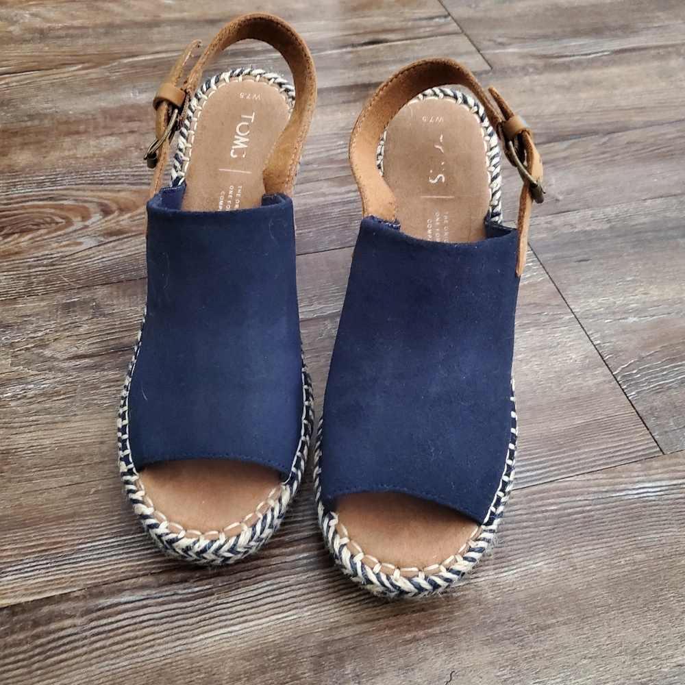 Toms Wedge Heels